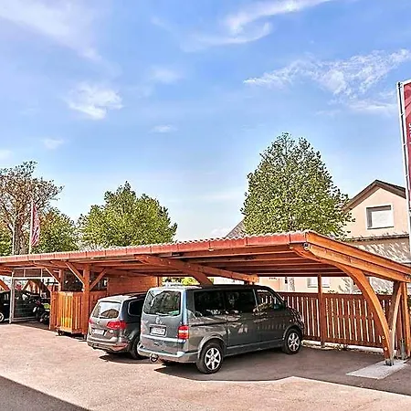 Gaestehaus Aquilin Aparthotel